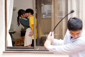 Cho cô vợ sắp cưới đi làm thư ký để chi trả khoản nợ và cái kết